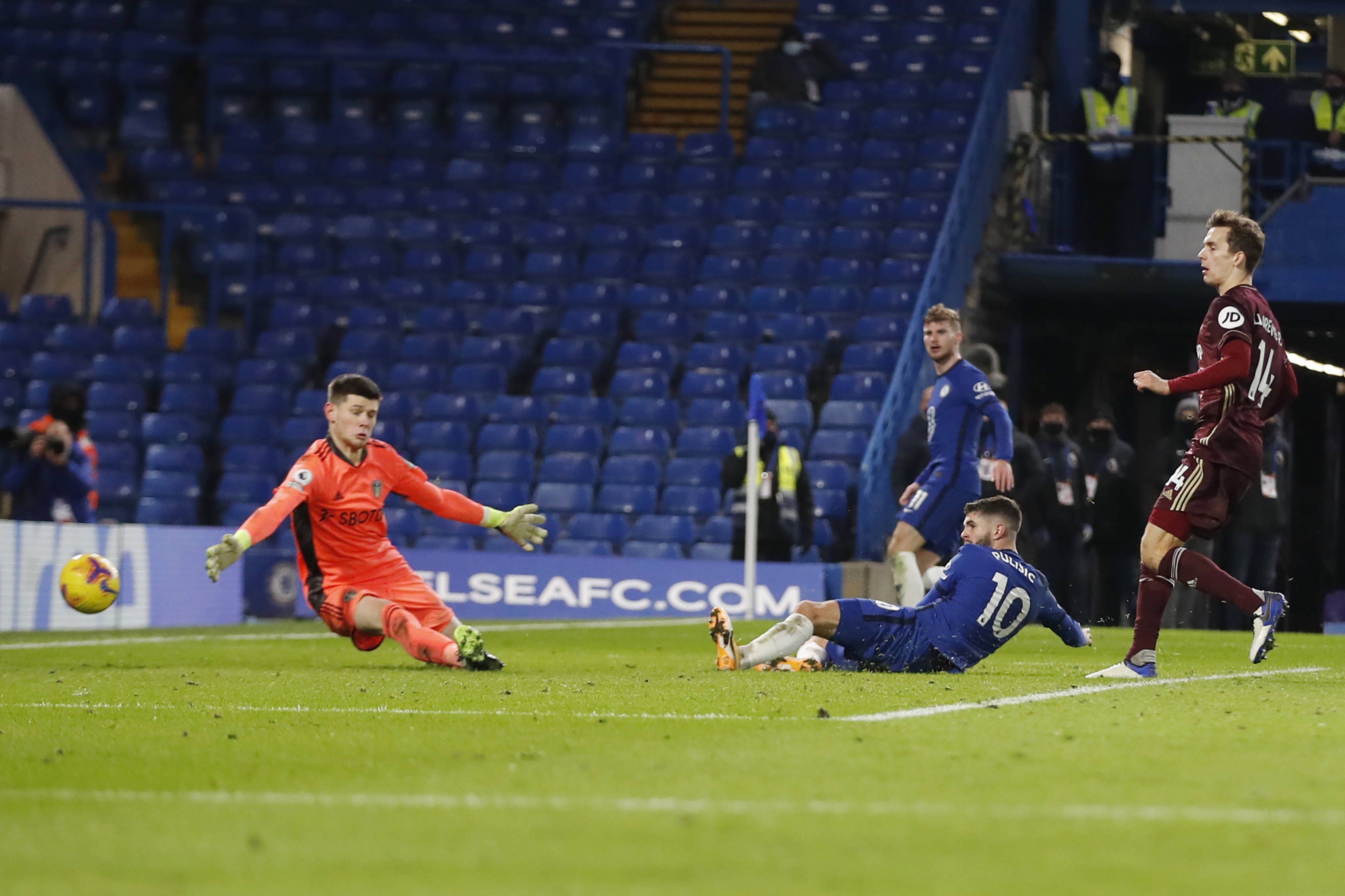 全队体能强 全队体能强